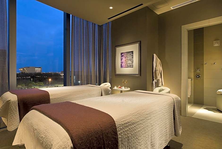 Omni Dallas Hotel