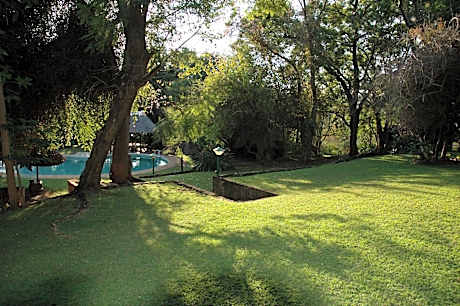 Triple Room with Garden View