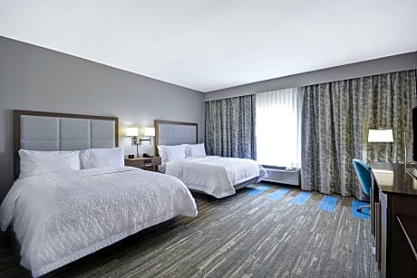 Two Queen Beds