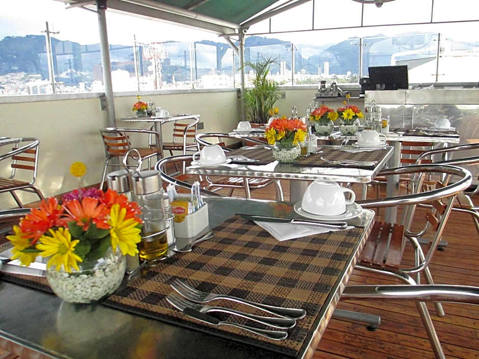 Hotel Platinum Suite