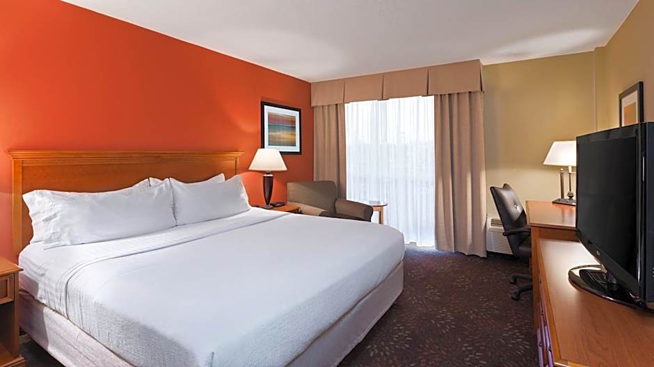 Holiday Inn Cincinnati-Riverfront By IHG