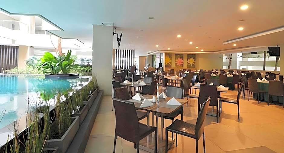 SAVANA HOTEL & CONVENTION MALANG