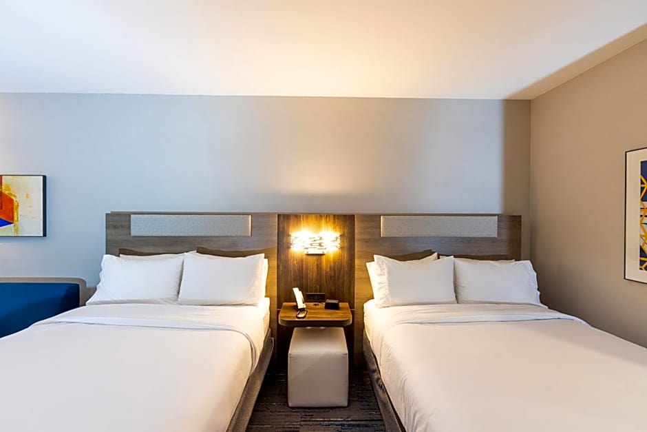 Holiday Inn Express & Suites - Harrisonburg University Area By IHG