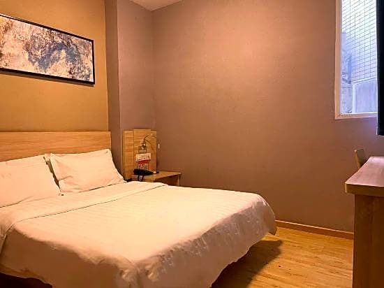 7 Days Inn Chongqing Changshou Yangshida Century Plaza