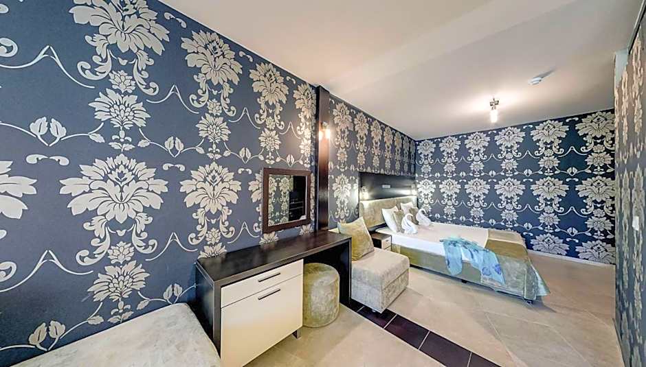 Briz Beach Apartments