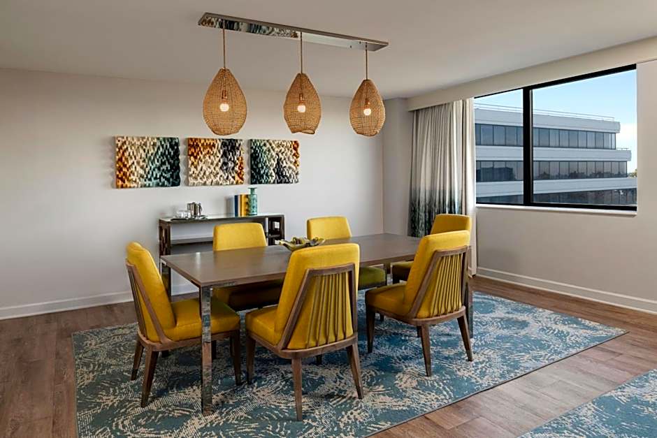 Renaissance Newport Beach Hotel