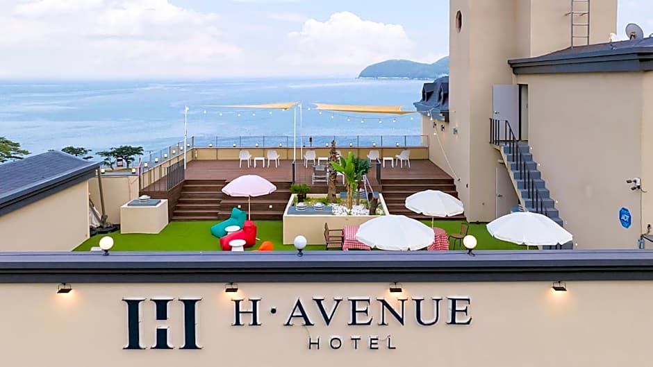 Geoje Mongdol Beach H Avenue Hotel