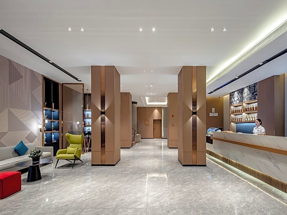 Borrman Hotel Lipu Central Plaza