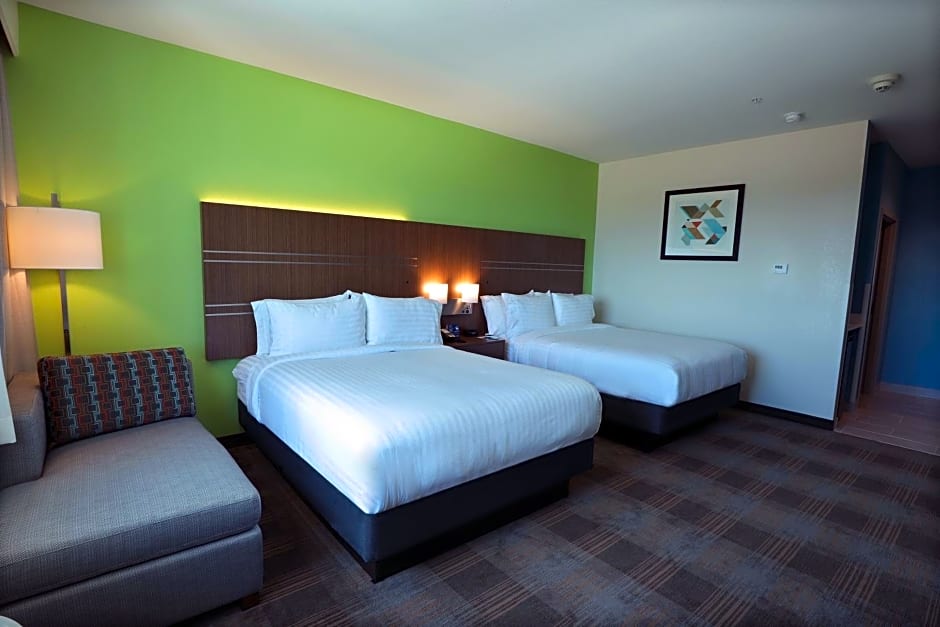 Holiday Inn Express & Suites Dripping Springs - Austin Area By IHG