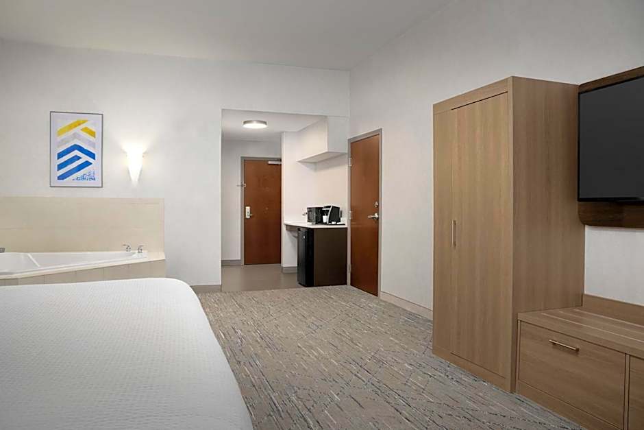 Holiday Inn Express & Suites Alexandria - Fort Belvoir By IHG