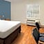 WoodSpring Suites Clarksville Ft. Campbell