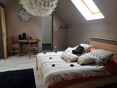 Agréable chambre privée avec entrée indépendante
