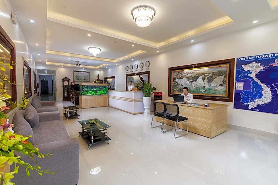Luxury Airport Hotel & Spa