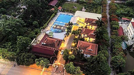 Vạn Xuân Royal Hotel