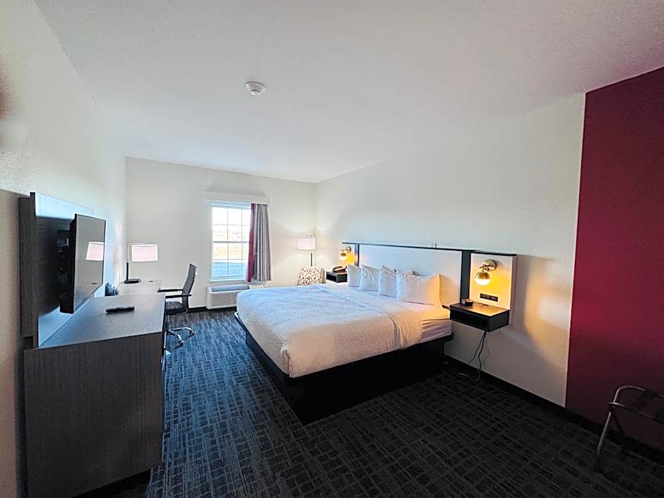 Ramada by Wyndham Sparta/At Speedway