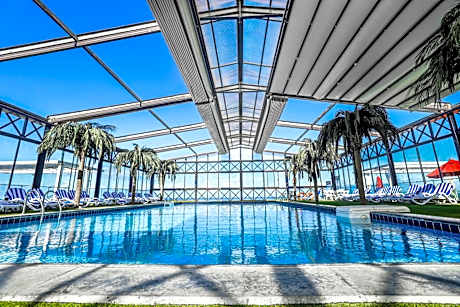 Porto Said Hotel & Spa