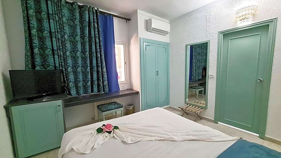 Hotel Khella