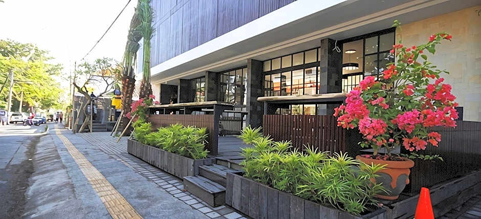 Akana Boutique Hotel