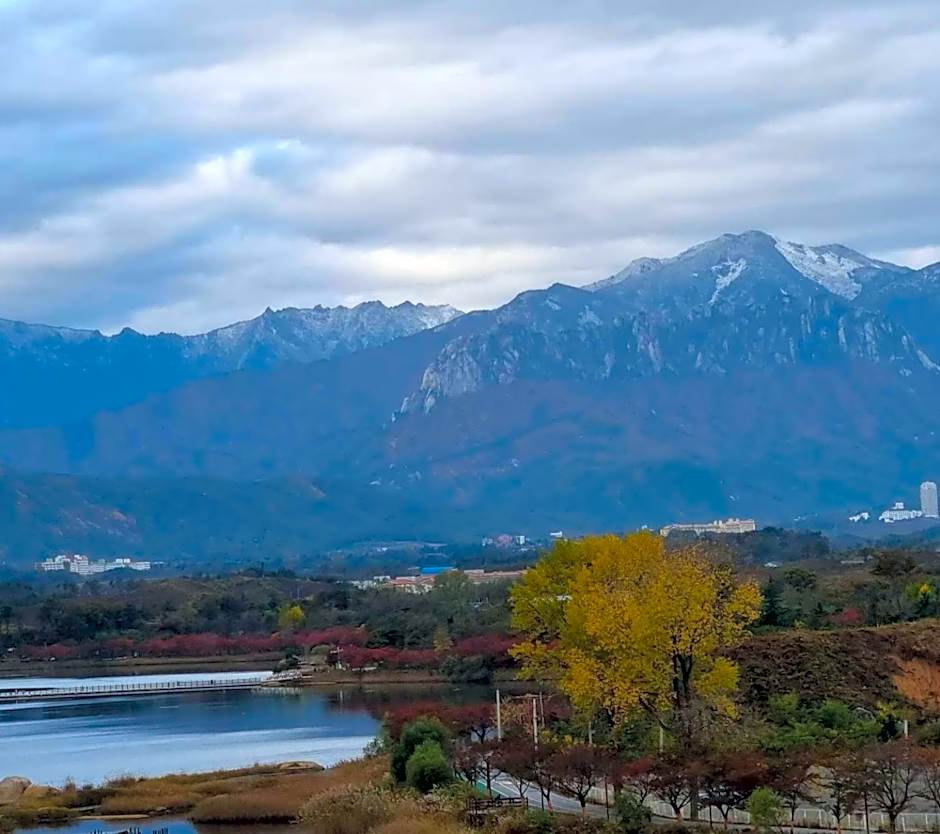 Lakestone&Hotel Sokcho