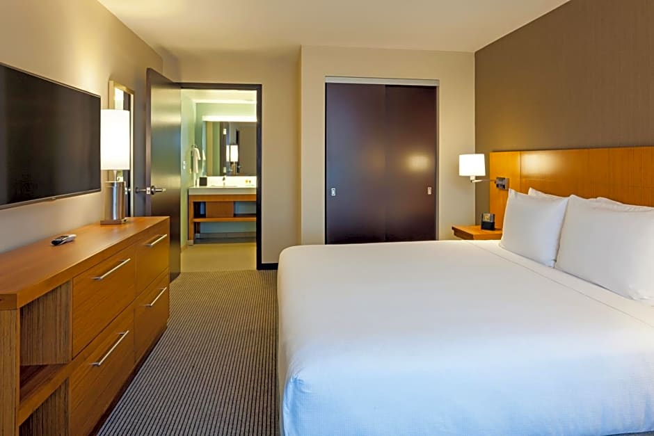 Hyatt Place Chicago Midway Airport