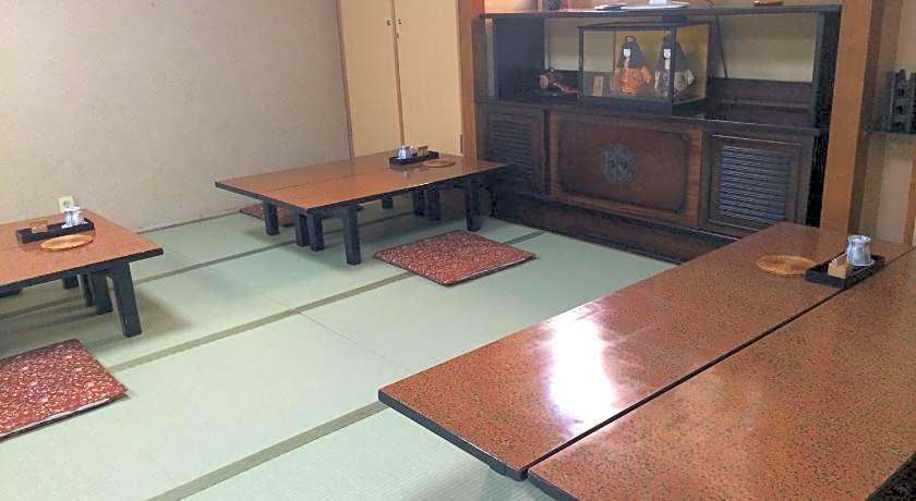 Ryokan Nihonkan Hotel