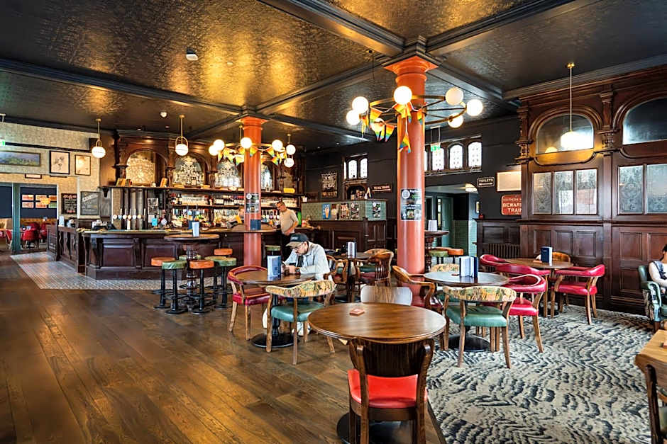 The Railway Hotel Worthing