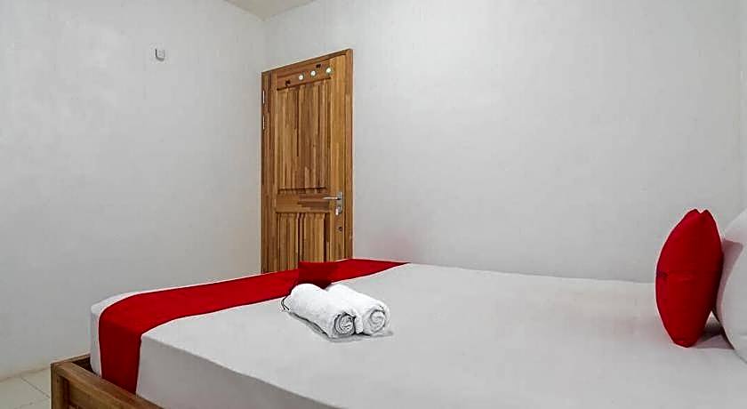 RedDoorz near Gajah Mada Pontianak