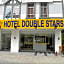 Hotel Double Stars