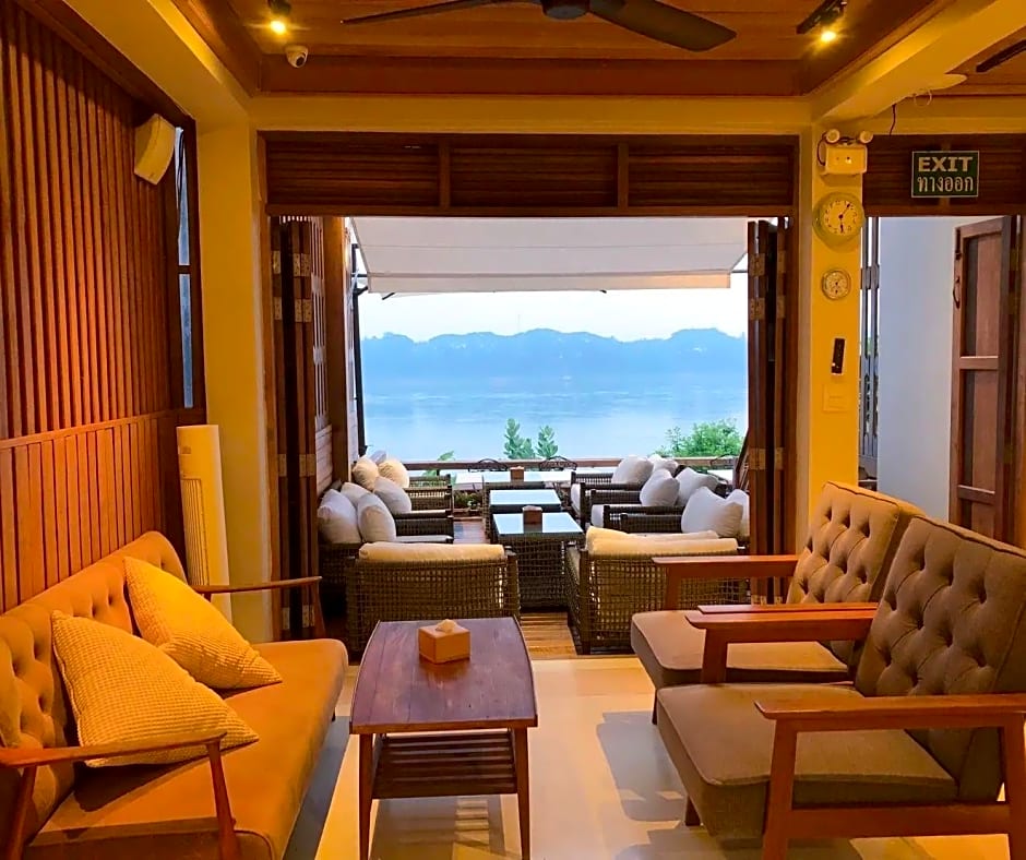 With A View Hotel @ Chiangkhan