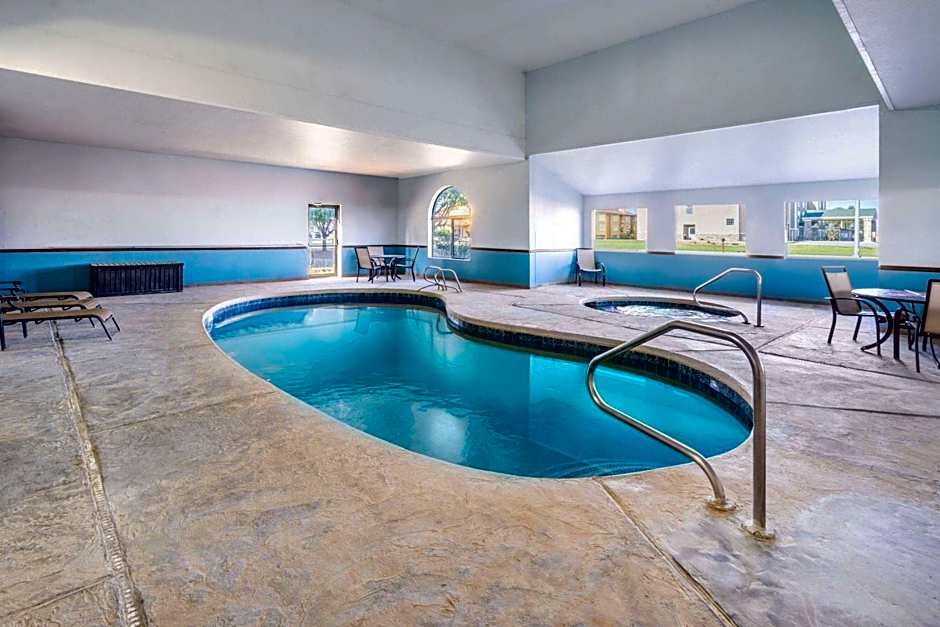 Days Inn by Wyndham Lamar