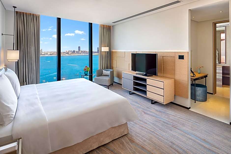 Photo 1 of 6 of Executive Suite, Sea View, Balcony