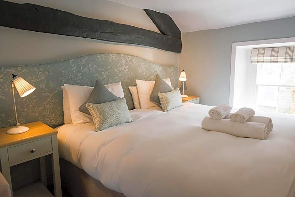 The Horse and Farrier Inn and The Salutation Inn Threlkeld Keswick