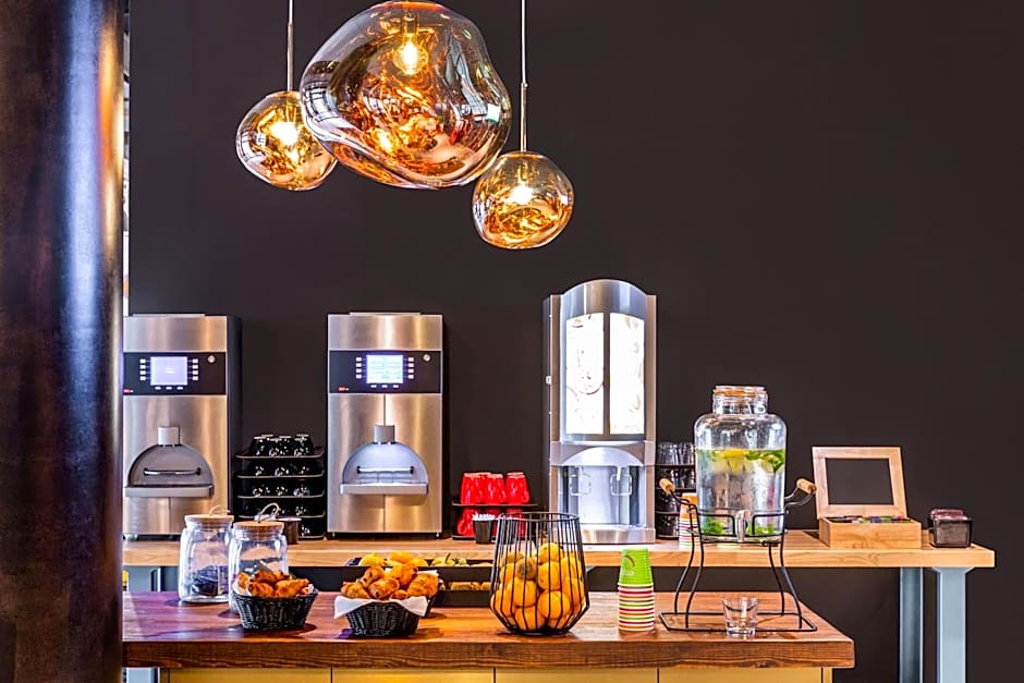 ibis Styles Puteaux Paris La Defense
