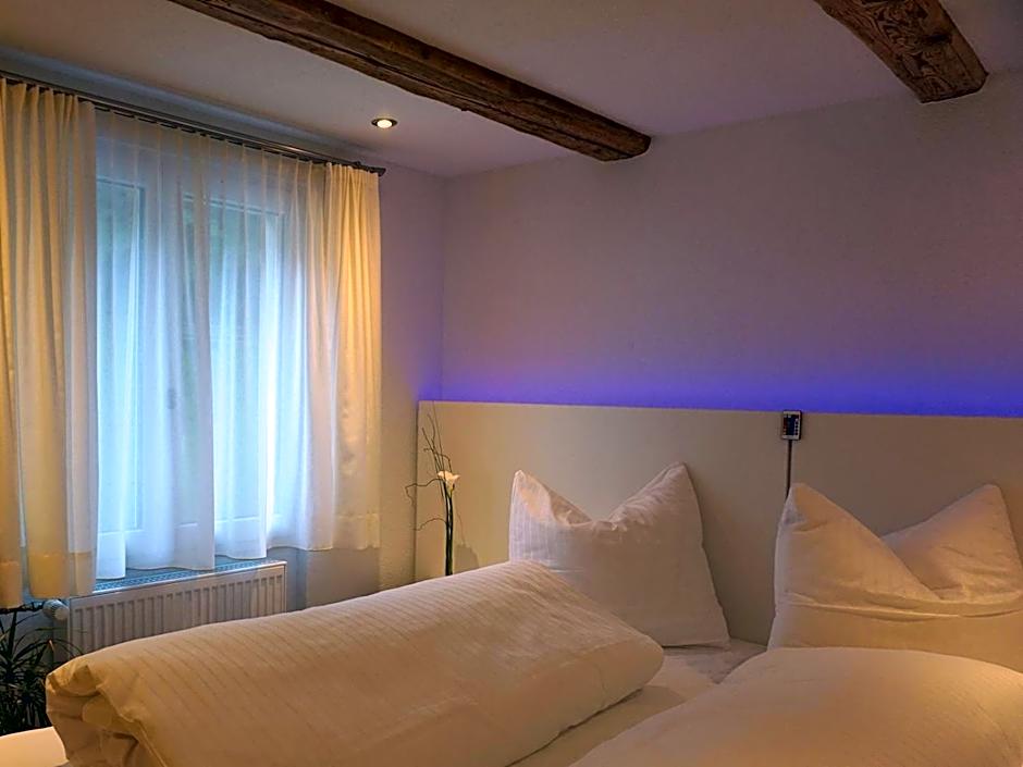 Waldrast Bed & Breakfast