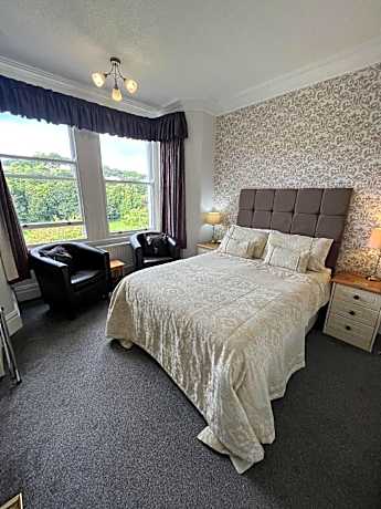 Double room-Ensuite-Mountain view-First Floor