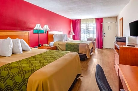 Double Room with Two Double Beds - Non-Smoking