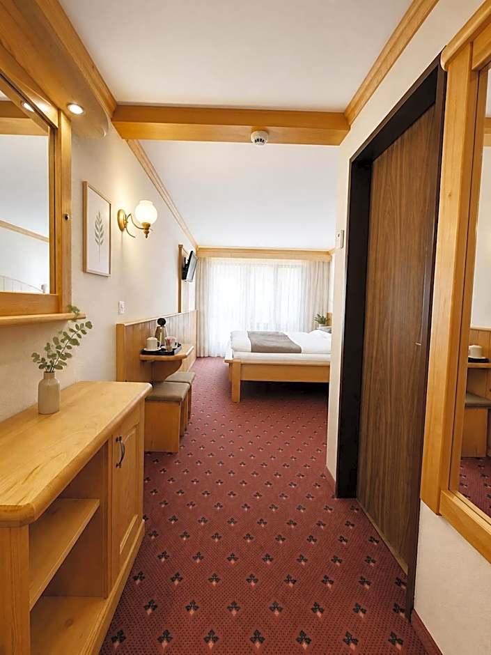 Hotel City