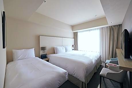 Deluxe King Room with 1 Extra Bed