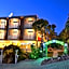 Calis Hotel