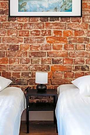 Twin Room with Shared Bathroom