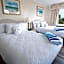 Oceanfront Litchfield Inn