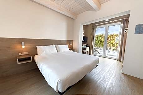Junior Suite with Terrace Single Use