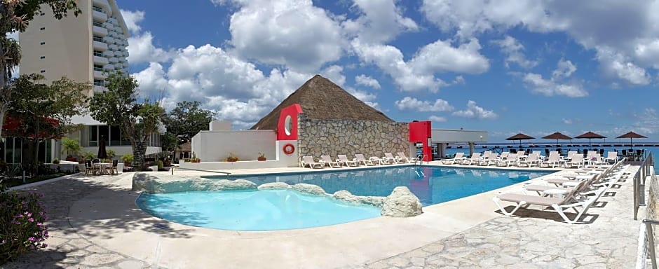 El Cid La Ceiba Beach Hotel