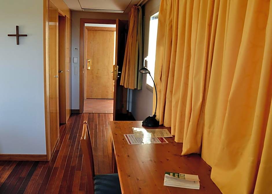 Monestir de Les Avellanes