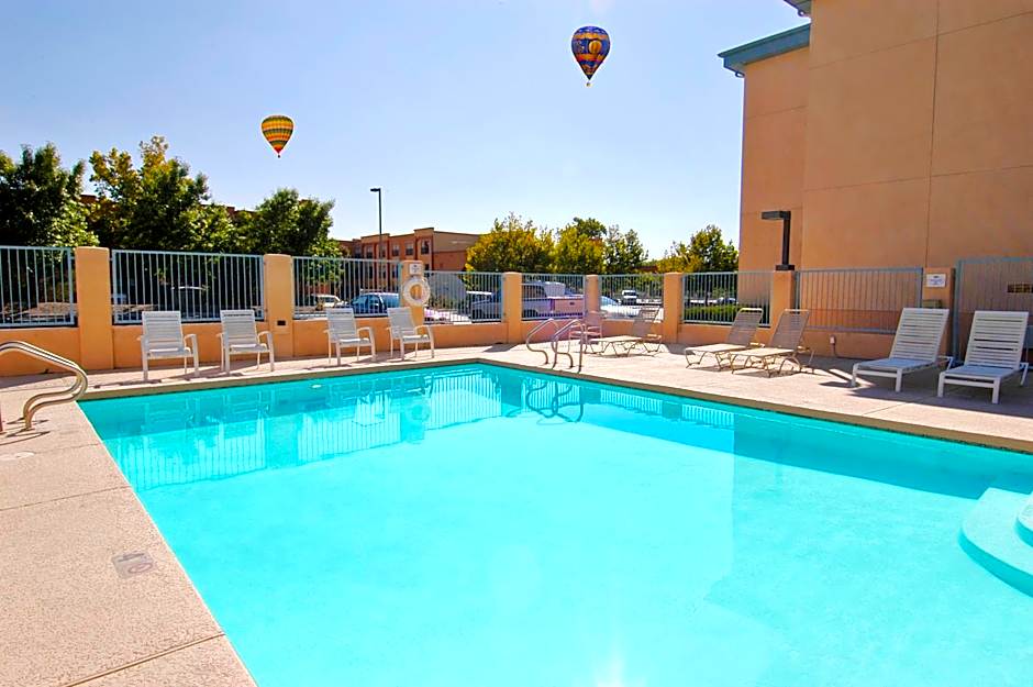 GreenTree Inn Albuquerque North I-25