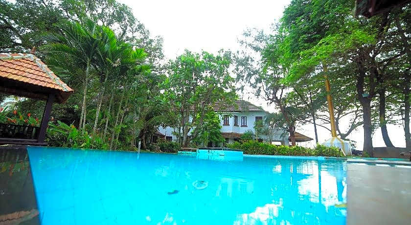 OLD LIGHTHOUSE BRISTOW HOTEL