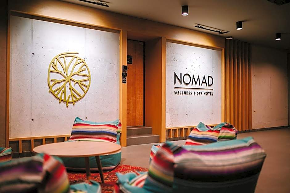 Hotel Nomad