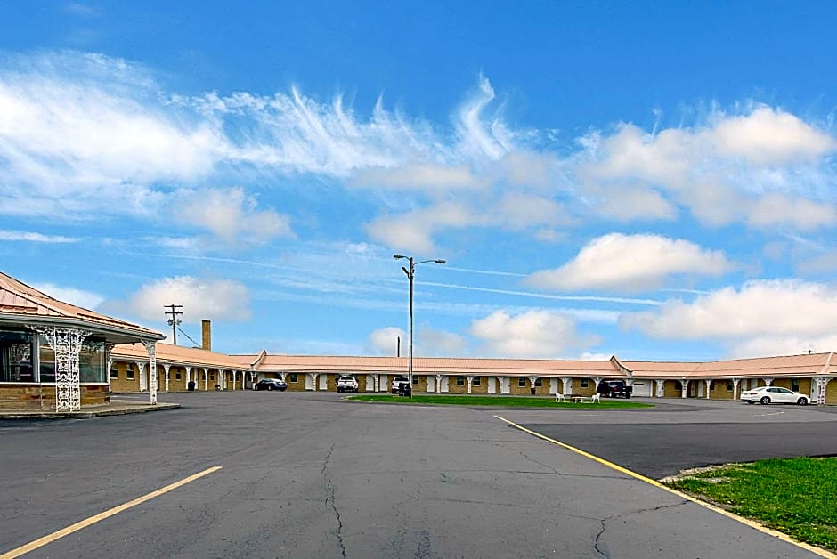 Highway Inn