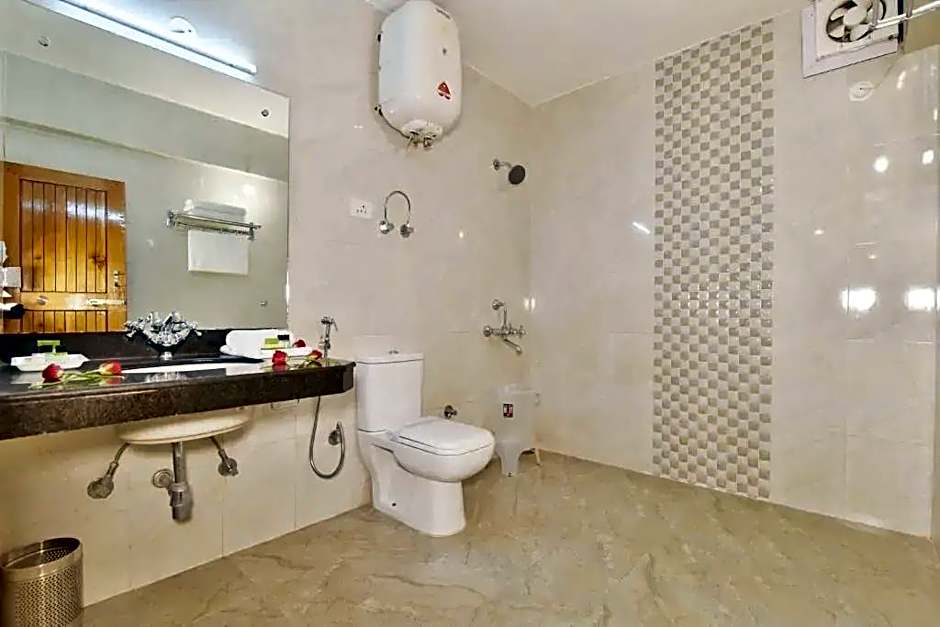 HOTEL HIMGIRI