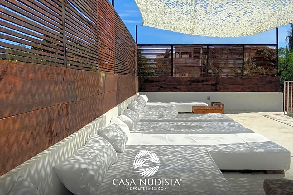 Casa Nudista - LGBT Hotel